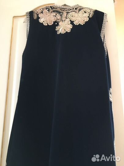 Узбекский чапан-халат-безрукавка