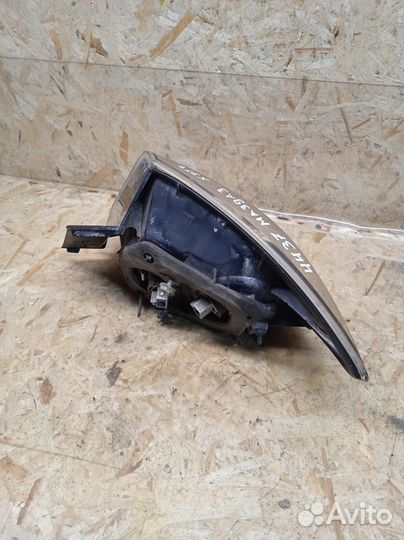 Фонарь задний наружный левый Mazda 3