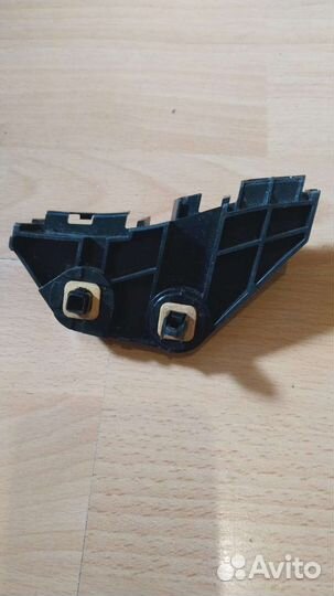 Крепления заднего бампера toyota corolla е150