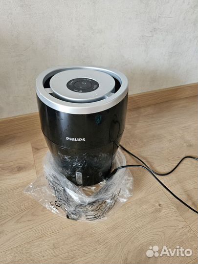 Увлажнитель воздуха Philips HU4813