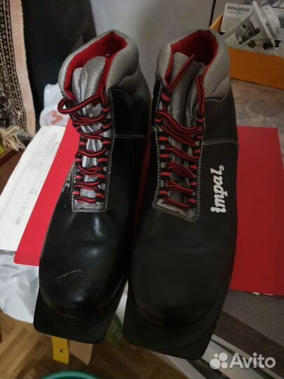 Ботинки лыжные 32 размер
