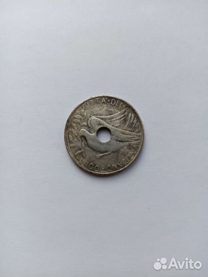 Монеты Платов, лиры Ватикана, царские