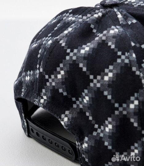 Moschino бейсболка