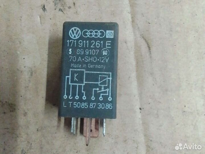 171911261E реле накала свечей VAG