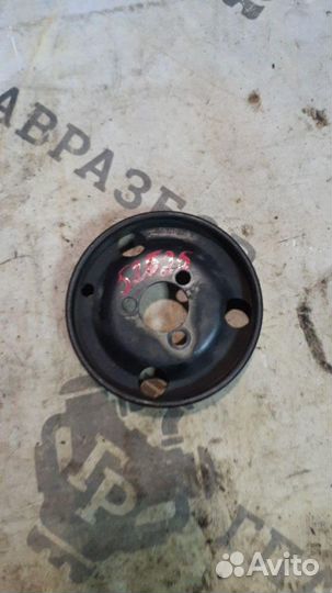 Шкиф помпы VW Touareg 2002-2010 б/у