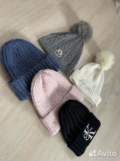 Шапка женская пакетом