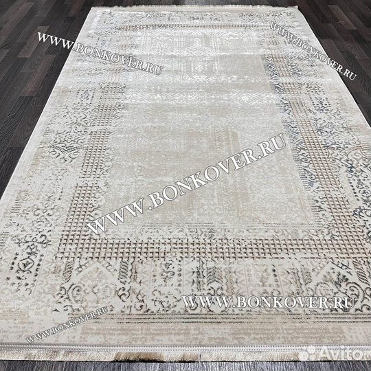 Ковер современный