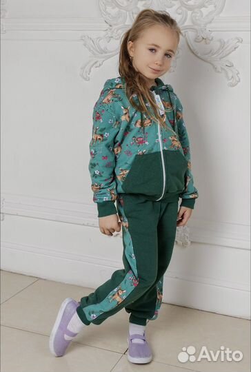 Костюм спортивный теплый для девочки 116-122 разме