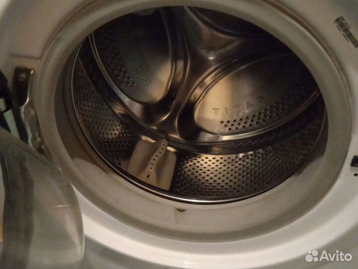 Стиральная машина бу Hotpoint Ariston