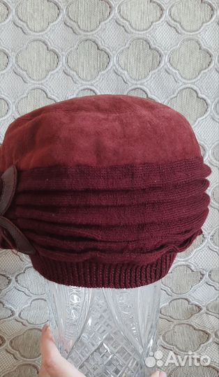 Шапка женская бордовая