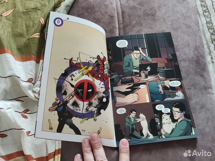 Хоукай против дэдпула