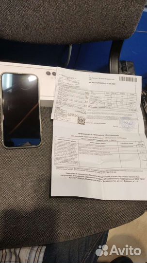 iPhone 11, 64 ГБ