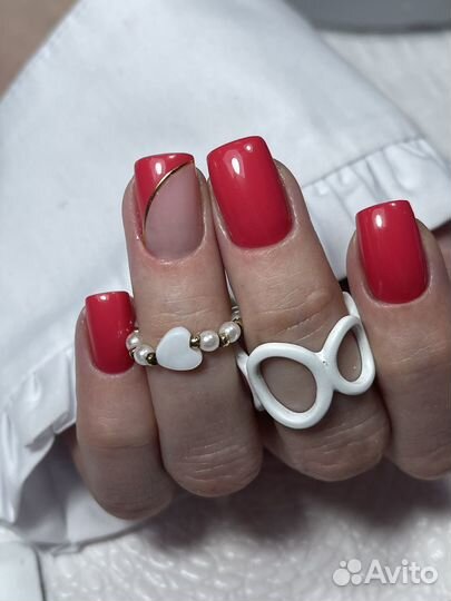 Наращивание ногтей, гель лак, прокол ушей