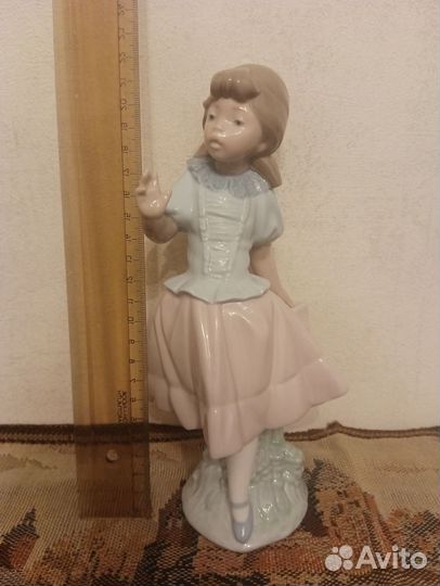 NAO by lladro фарфоровая статуэтка