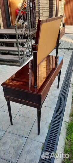 Туалетный стол с зеркалом Румыния Мираж СССР