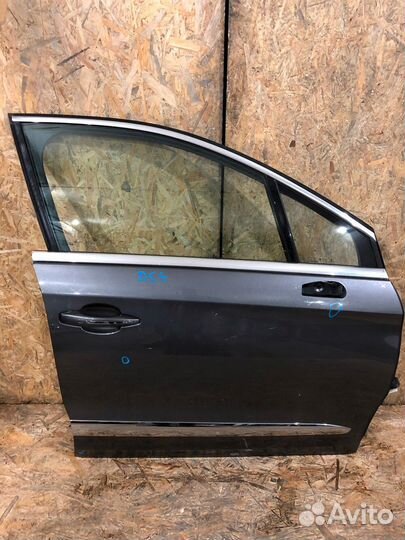 Дверь правая передняя citroen ds