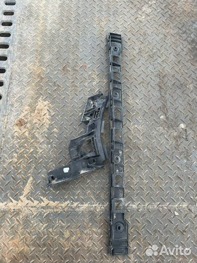 Крепление заднего бампера volkswagen golf plus 5