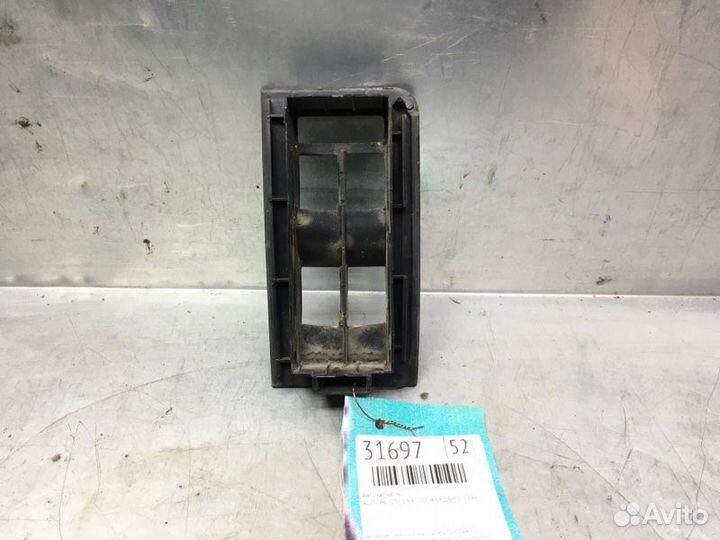 Накладка блока управления стеклоподъемниками Audi