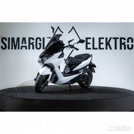 Электроскутер NVX