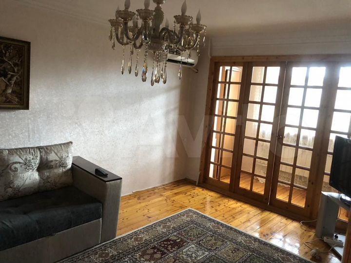 3-к. квартира, 70 м², 3/5 эт.