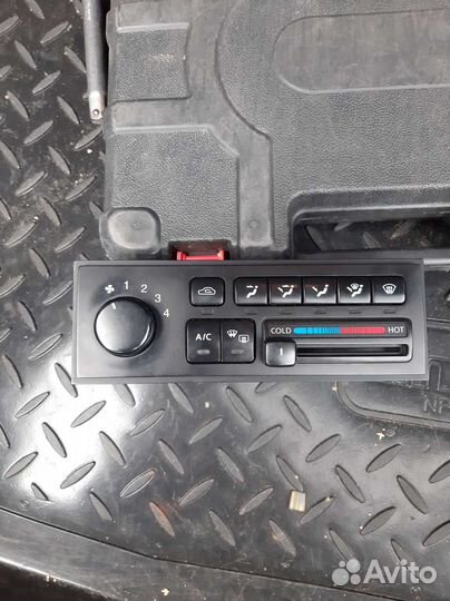 Блок управления печкой Nissan Almera Classic