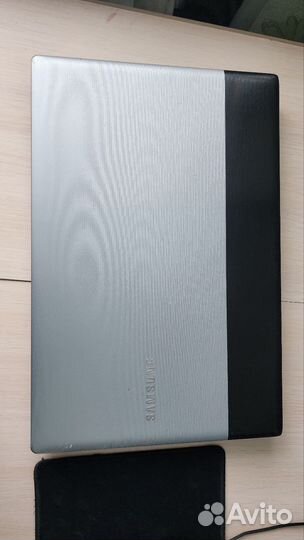 Samsung rv515