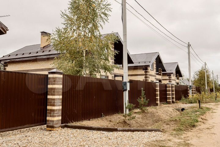 Коттедж 158 м² на участке 6 сот.