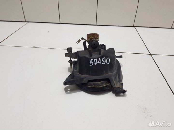 Фара противотуманная передняя левая