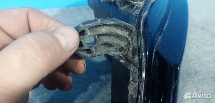 Правая противотуманная фара Skoda Octavia 3 (A7)