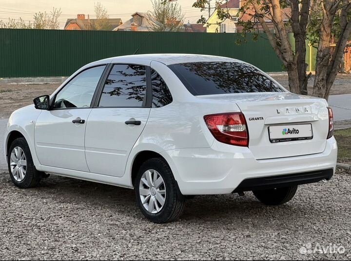 LADA Granta 1.6 МТ, 2020, 20 000 км