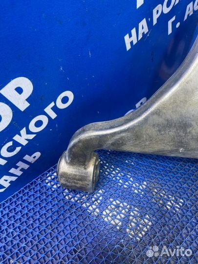 Задний левый рычаг Nissan Teana J31 седан VQ23