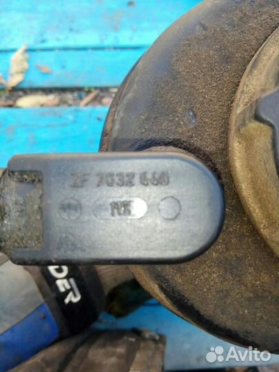 Датчик уровня масла zf 7632440