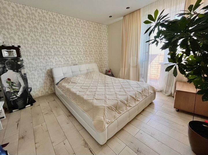 3-к. квартира, 73 м², 17/17 эт.