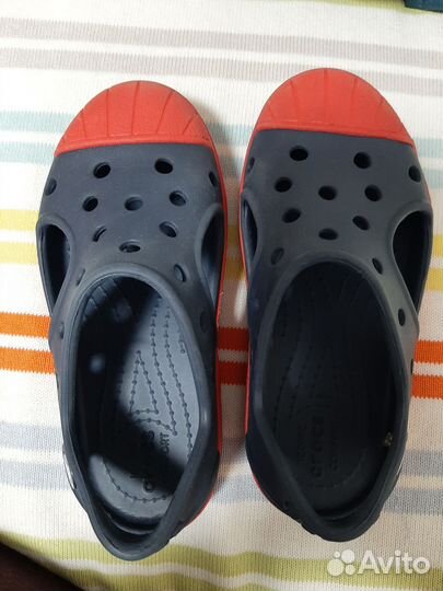 Сандалии crocs c10 новые