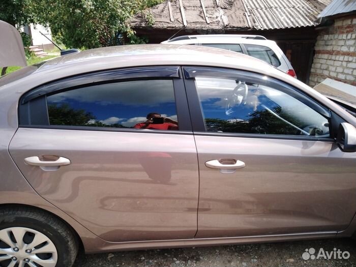 Дефлекторы боковых окон Kia Rio Седан (2016-2022)
