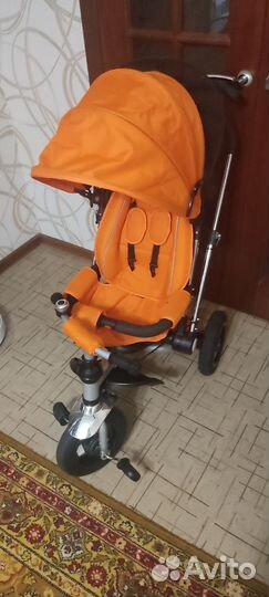 Детский велосипед с ручкой(рулём)