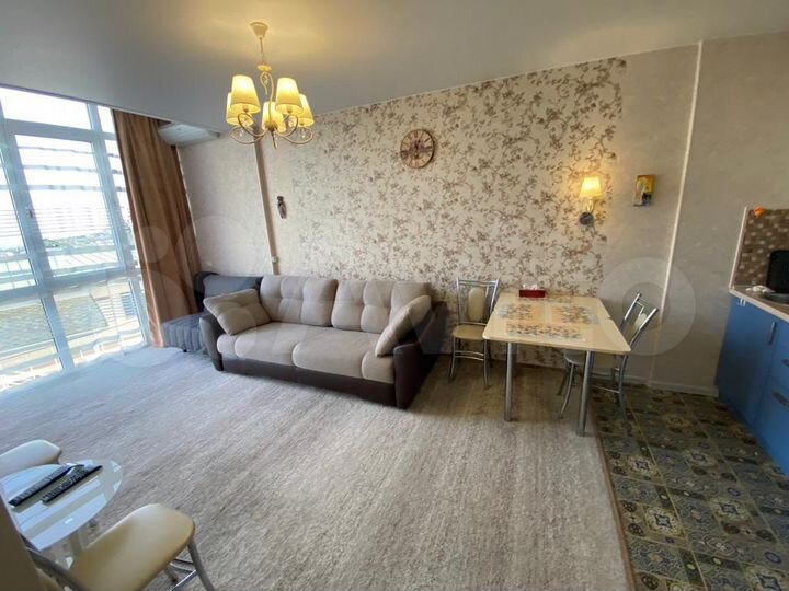 2-к. квартира, 54 м², 2/4 эт.