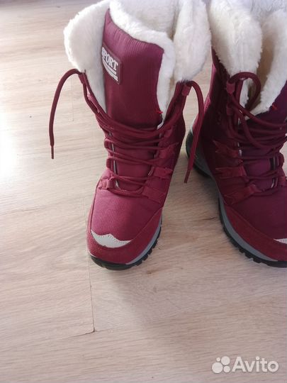 Сапожки демисезонные на 37 размер