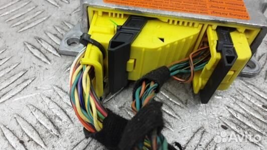 Блок управления airbag mercedes benz M-class W164