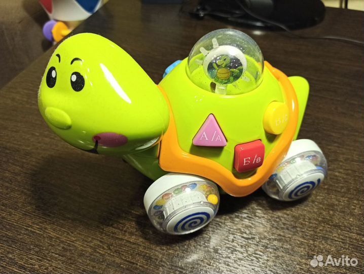 Обучающая музыкальная черепаха-каталка