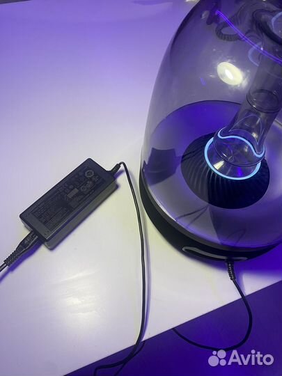 Bluetooth-колонка Harman Kardon Aura Studio