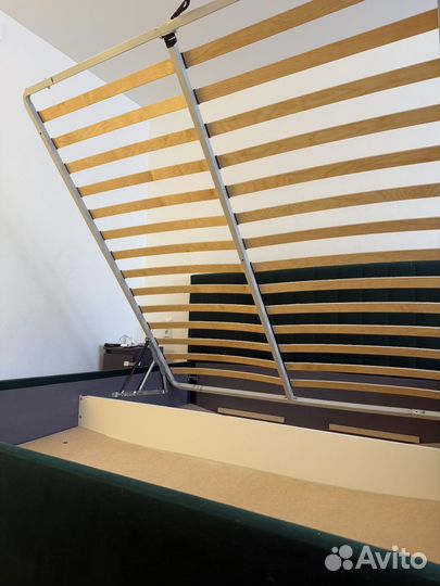 Кровать с подъемным механизмом бу