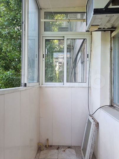 4-к. квартира, 58 м², 3/5 эт.