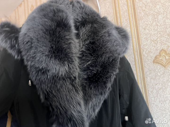 Пуховик женский 46 48 размер бу