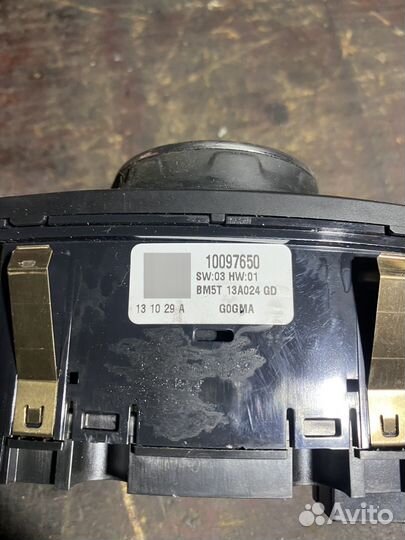 Блок света ford focus 3 дефект