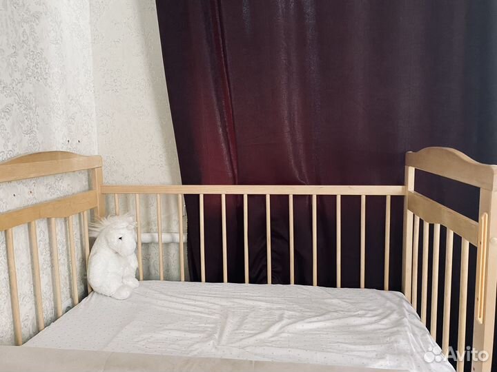 Детская кроватка