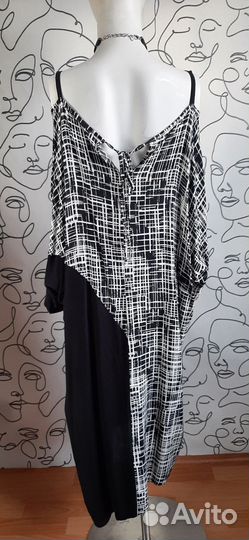 Платье ассиметричное чёрно-белое с аппликацией