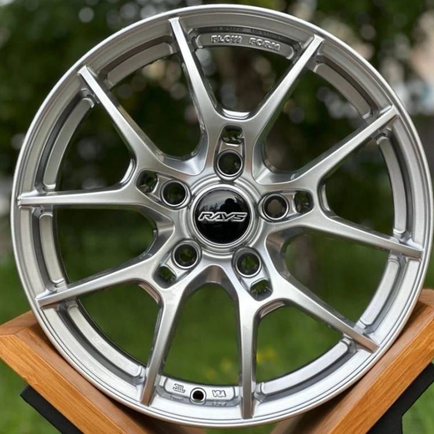 Литые диски RAYS G025 7.5×R17 5×114.3