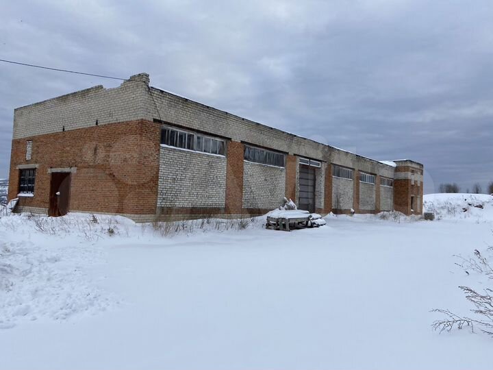 Гараж, > 30 м²