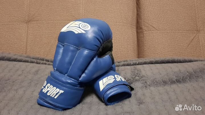 Перчатки боксёрские тренировочные